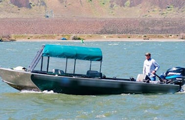 Guided Fishing Trips on the Columbia River in Oregon