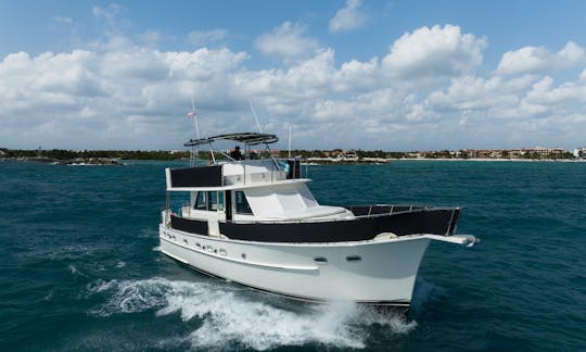 53' Dos Piratas Yacht in Tulum, Mexico