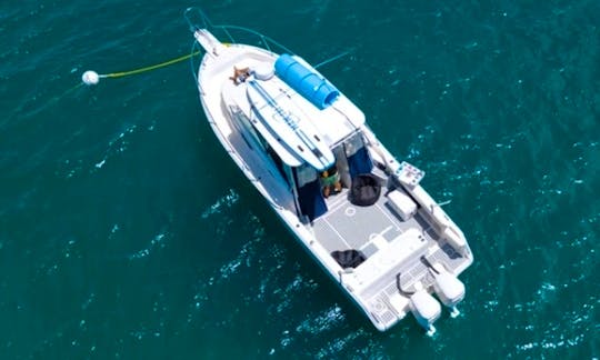 Rent a GRADY WHITE BOAT in amazing crystal water! Visit the best beaches!