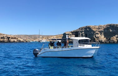 Trimaran Dive Boat in Ta' Xbiex, Malta