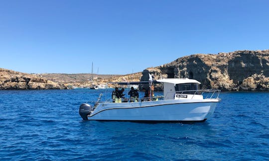 Trimaran Dive Boat in Ta' Xbiex, Malta