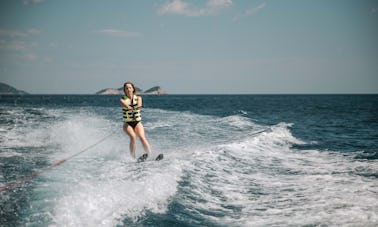 Passeio de wakeboarding e esqui aquático por 15 minutos em Dubrovnik