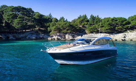 Rent a cool Jeanneau Leader 10 yacht and cruise around Dubrovnik, Croatia