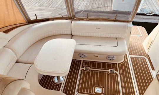 New Spacious 40ft Cruisers Yacht for Rent in Chicago