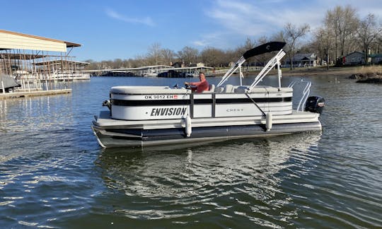 Cruse Grand Lake in a 2022 Crest Tritoon Boat