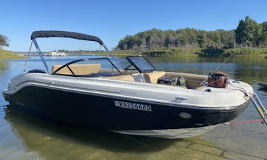 Bateau à pont Bayliner de 20 pieds à louer à Wellsville