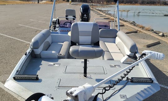 24ft SeaArk BigEasy w 250HP engine on lakes Lewisville or Grapevine