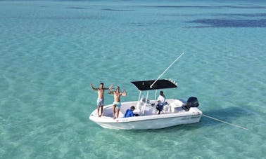 Private Center Console 23” Sandbar & Snorkel in Punta Cana - Cap Cana Marina