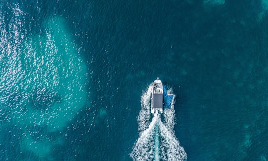 Private Boat Tour around Palma Bay 