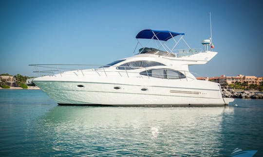 42' Azimut All-Inclusive Yacht Charter in Riviera Maya