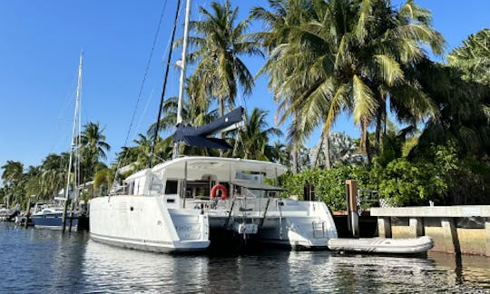 Sailing  Miami and Key Biscayne on board Catamaran Lagoon 450F