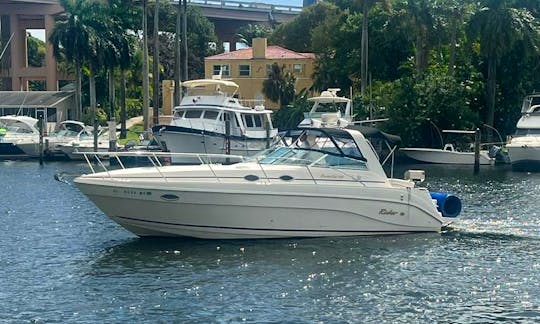 40ft My Grils II Motor Yacht Rental in Coral Gables, Florida