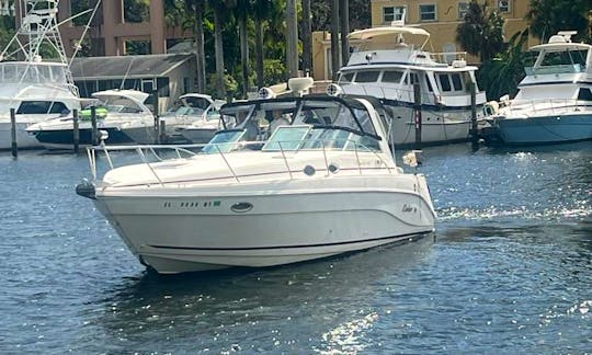 40ft My Grils II Motor Yacht Rental in Coral Gables, Florida
