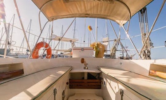 Sailboat to rent for day trip in Santa Marta, Magdalena