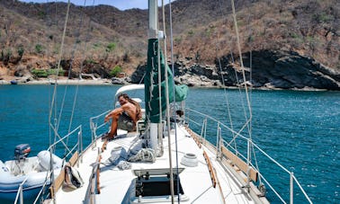 Velero Pacific Seacraft de 34 pies para un viaje de un día completo en Santa Marta, Magdalena