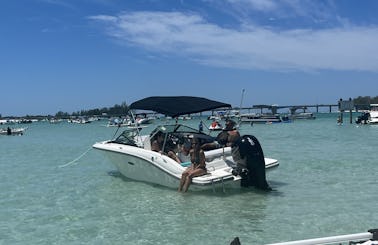 Motor Yacht Rental in Bradenton, Florida