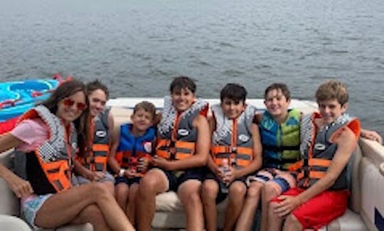 Wakesurfing, Tubing, Wakeboaring,Waterskiing, Lake Cruises on Lake Lillinonah