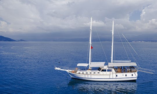 66ft Gulet, 4 Cabins, 9 Pax, 4 Crew