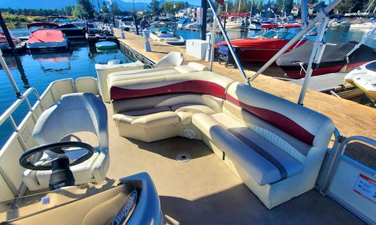 25' Party Cruiser (Up To 12 Guests) Lake Tahoe!