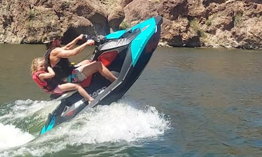 Location de jet-ski Seadoo Spark Trixx 2017 à Mesa, en Arizona