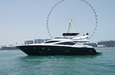 Luxurious 90ft VIP Yacht for Rent In Dubai!