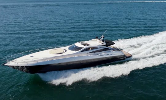 Sunseeker Predator75 Power Mega Yacht Rental in Lagos, Faro