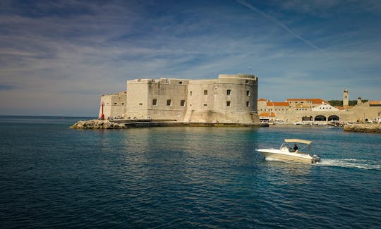 Cap Camarat 555 ALL INCLUSIVE for rent in Dubrovnik