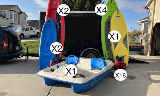 Pack de fête aquatique en kayak et en planche à pagaie dans la région de Sandy, dans l'Utah