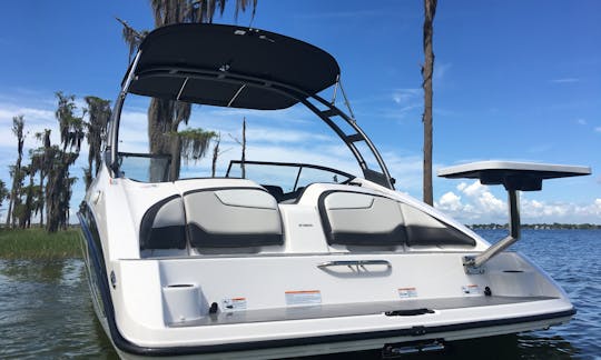 21' Yamaha Jetboat - Cruising & Wake Sports em Orlando