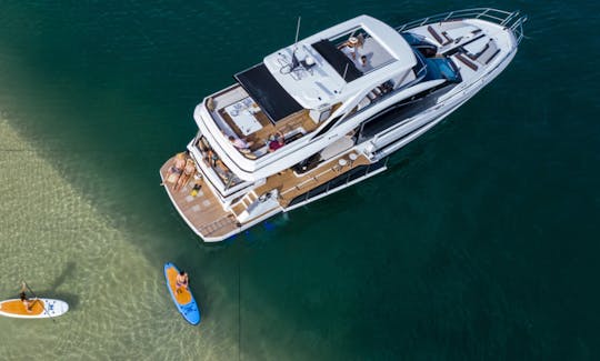 Flybridge Galeon de 64 pieds à Lantana, en Floride