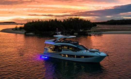 Flybridge Galeon de 64 pieds à Lantana, en Floride