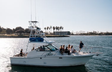 Party Cruiser in Mission Bay