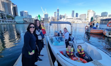 Barco Polycraft de 16 pés para 10 pessoas em Docklands, Victoria