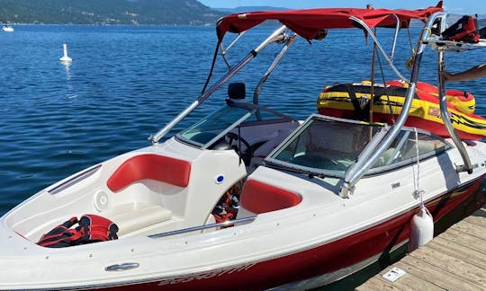 Bowrider Four Winns  for rent in Kelowna. No license required !