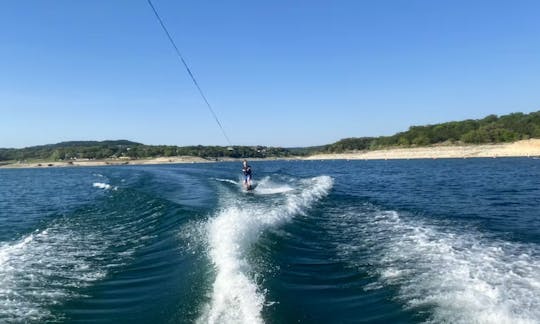 Surf Boat for 14 guest $180 - $195/hr LAKE AUSTIN