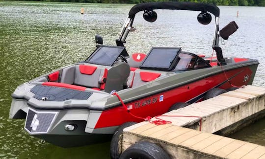2018 Wakesurf Boat for Charter in Austin ** ONLY LAKE AUSTIN **