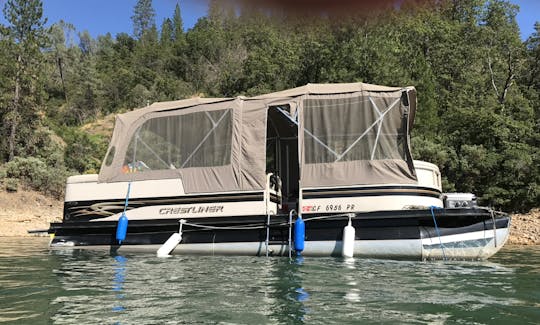 Crestliner Pontoon Boat Shasta Lake 