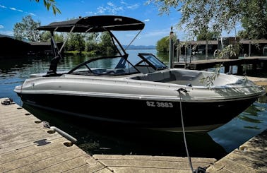 2022 Bayliner Deck Boat 200 HP for the day in Penticton, British Columbia!!