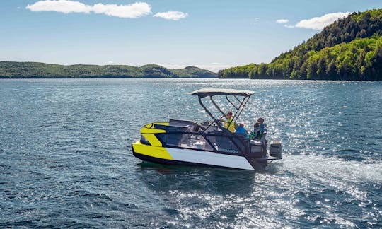 Seadoo Switch 18 Cruise Pontoon on Lake Tulloch