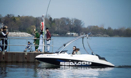 Seadoo Speedster - Wakeboarding, Tubing, Performance on the Water in Ontario