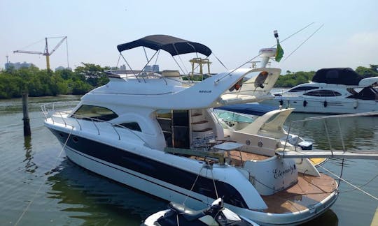Azimut Segue 480 Mega Yacht for Charter in Gurarujá, Brazil