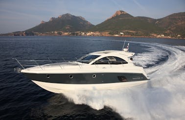 Monte Carlo 42 Motor Yacht Rental in Vallauris, Provence-Alpes-Côte d'Azur