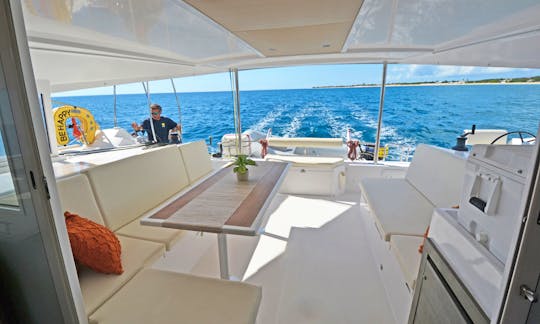 Discover St Maarten on this beautiful catamaran