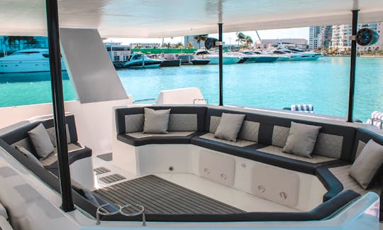 Beautiful and Spacious catamaran for 50 people in Cancún, Quintana Roo
