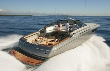 43' Baia One Luxury Boat in Sorrento