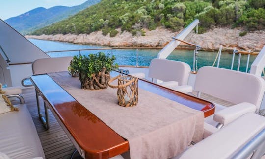 Aston Doa 27 Motor Yacht for Charter in Mugla, Turkey