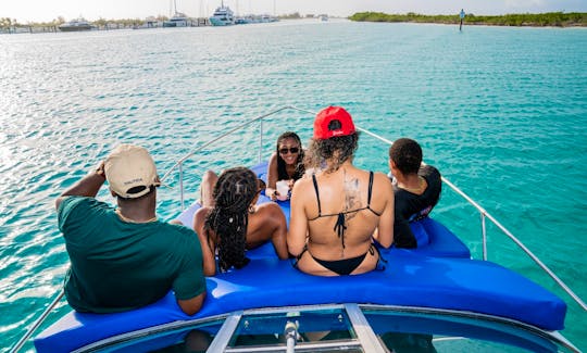 Luxury Searay Sundancer Mini Yacht Rental in Caicos Islands, Turks and Caicos Islands