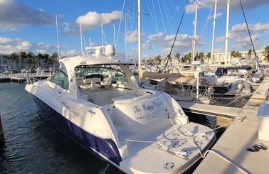 53' Motor Yacht in Key West