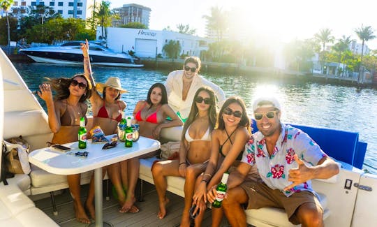Enjoy Miami 42ft SeaRay Sundancer Luxury Yacht