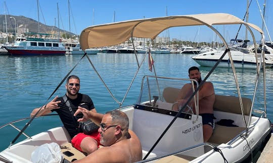 Alugue este barco sem licença Mareti 450 Open Boat para alugar em Benalmádena!